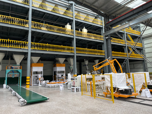 熱烈歡迎新密市四大班子領(lǐng)導一行蒞臨建信科技觀摩新建生產(chǎn)線項目